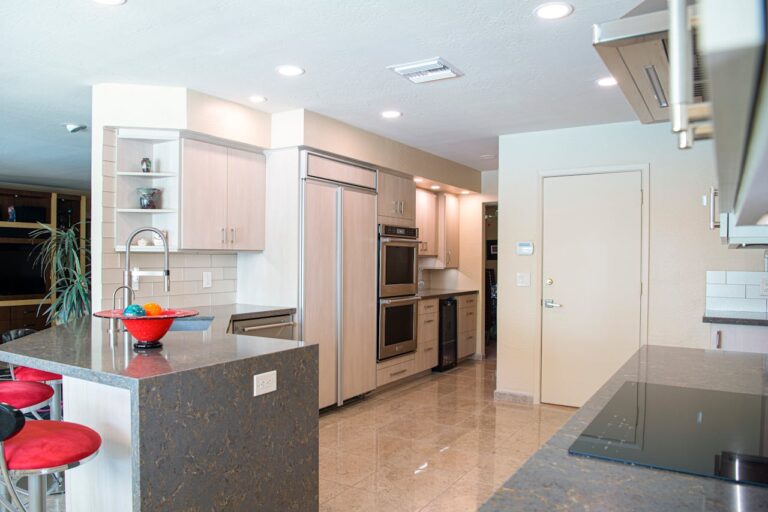 Kitchen Cabinets With Marble Counter Tops